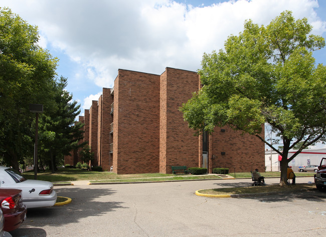 Washington Square III in Newark, OH - Building Photo - Building Photo