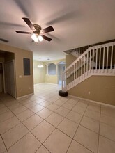 6970 NW 177th St in Hialeah, FL - Building Photo - Building Photo