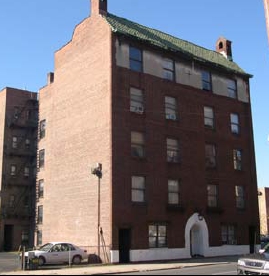 347 Huguenot St in New Rochelle, NY - Building Photo