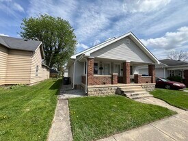 3614 Columbus Ave in Anderson, IN - Building Photo