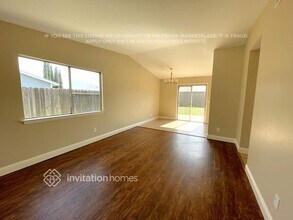 2018 Southwood Dr in Vacaville, CA - Foto de edificio - Building Photo