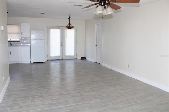 11637 Kerry Ct in Largo, FL - Building Photo - Building Photo