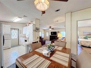 25125 Bellevue in Leesburg, FL - Building Photo - Building Photo