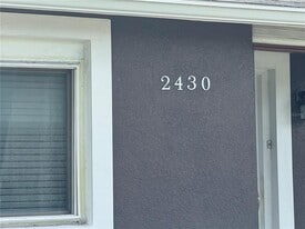 2430 N Central Ave in Kissimmee, FL - Building Photo