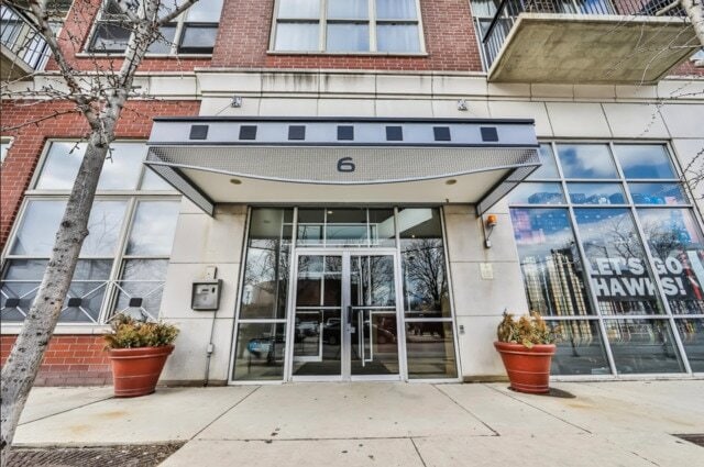 property at 6 S Laflin St