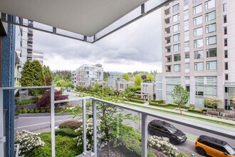 1920 Alberni St in Vancouver, BC - Building Photo - Building Photo