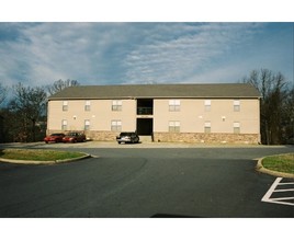 Springvale Apartments in North Little Rock, AR - Building Photo - Building Photo