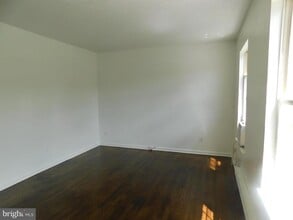1030 Bridle Ct in Stephens City, VA - Building Photo - Building Photo