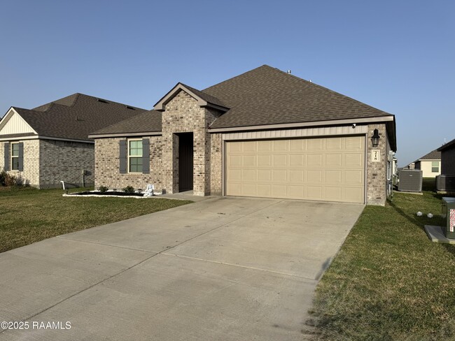 218 Cane Run Ct in Duson, LA - Building Photo - Building Photo