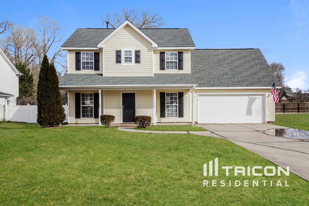 3016 Queensdale Dr in Monroe, NC - Building Photo
