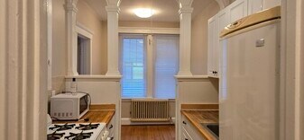 30 Jamaicaway in Boston, MA - Building Photo