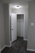 98 Isaacks Rd, Unit 104 in Humble, TX - Foto de edificio - Building Photo