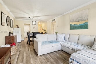 14500 SW 88th Ave in Palmetto Bay, FL - Building Photo - Building Photo