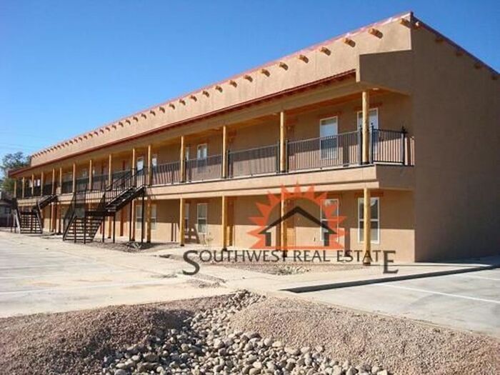 117 Townsgate Plaza in Clovis, NM - Building Photo