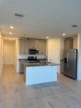 16468 Happy Eagle Dr in Clermont, FL - Building Photo - Building Photo