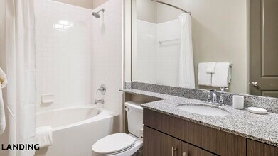 3505 W Sam Houston Pkwy S, Unit 3-3106 in Houston, TX - Building Photo - Building Photo