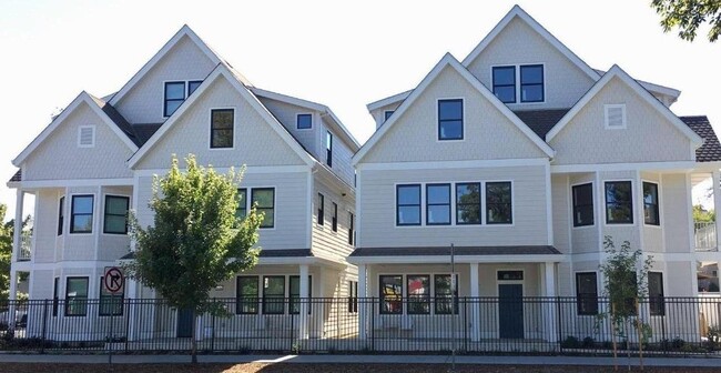 property at 1524 F St