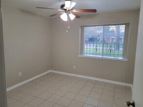 14510 Roundstone Ln in Houston, TX - Building Photo - Building Photo