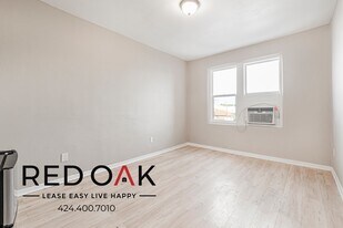 2731 Beverly Blvd in Los Angeles, CA - Building Photo