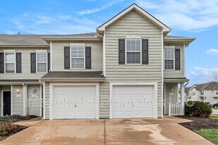 5930 NW 91st Terrace in Kansas City, MO - Building Photo