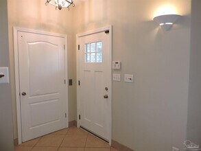 6423 Lake Charlene Ln in Pensacola, FL - Building Photo - Building Photo