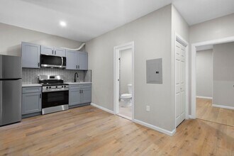 140 Grand St in Waterbury, CT - Building Photo - Building Photo
