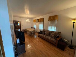 171 Highland Ave in Kearny, NJ - Foto de edificio - Building Photo