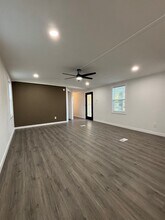 19856 Old Hwy 105 E in Cleveland, TX - Building Photo - Building Photo