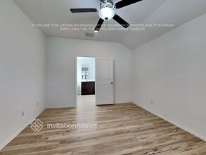 502 Pecan Landing Ln in La Marque, TX - Foto de edificio - Building Photo