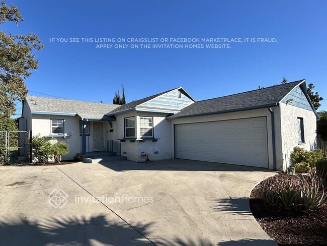 property at 20457 Schoolcraft St