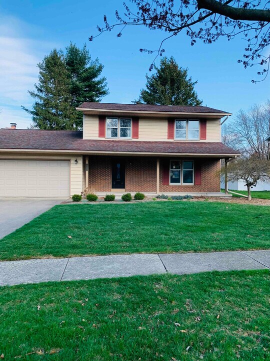 524 McKinley Dr in Bowling Green, OH - Building Photo