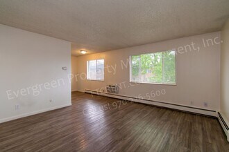 2916-2924 Glendale Dr in Evans, CO - Building Photo - Building Photo