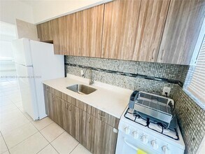 800 85th St in Miami Beach, FL - Building Photo - Building Photo
