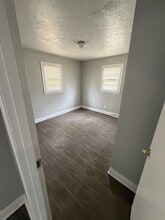 819 W Florence Ave in Louisville, KY - Building Photo - Building Photo