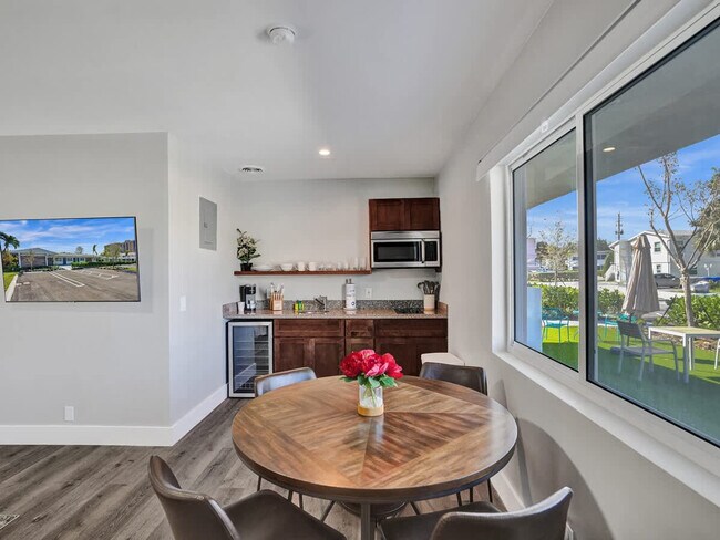 3208 NE 9th St, Unit SI ID1503947P in Pompano Beach, FL - Foto de edificio - Building Photo