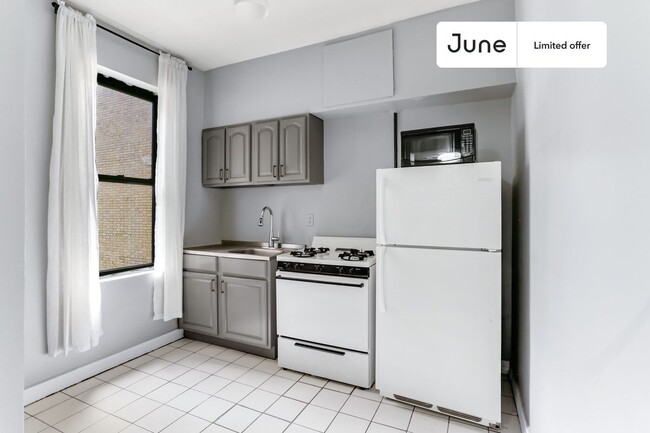 609 W 151st St in New York, NY - Building Photo - Building Photo