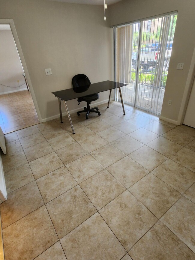4879 Via Palm Lakes in West Palm Beach, FL - Building Photo - Building Photo
