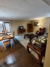 5204 Roman Dr in Louisville, KY - Building Photo - Building Photo