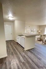 CLEAR CREEK APARTMENTS in North Manchester, IN - Building Photo - Building Photo