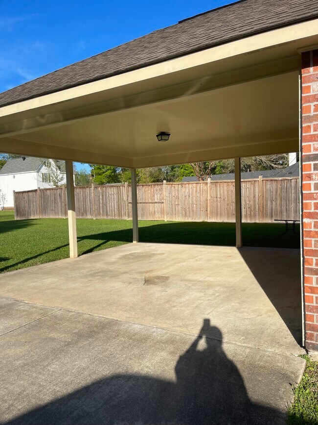 4447 Cherry Ct in Zachary, LA - Building Photo - Building Photo