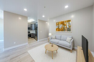 67 S Main St in Pleasant Grove, UT - Building Photo