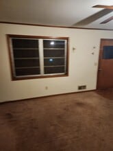 694 Mountain View Dr in Stone Mountain, GA - Building Photo - Building Photo