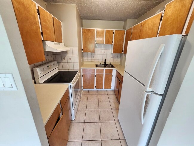 411 Ellerdale St in Saint John, NB - Building Photo - Building Photo