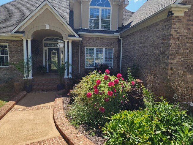 126 Emerald Dr in Mooresville, NC - Building Photo - Building Photo
