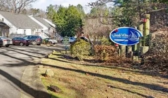 3405 Tradewinds Dr in Cumming, GA - Building Photo