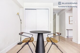 340 E 51st St in New York, NY - Building Photo - Building Photo