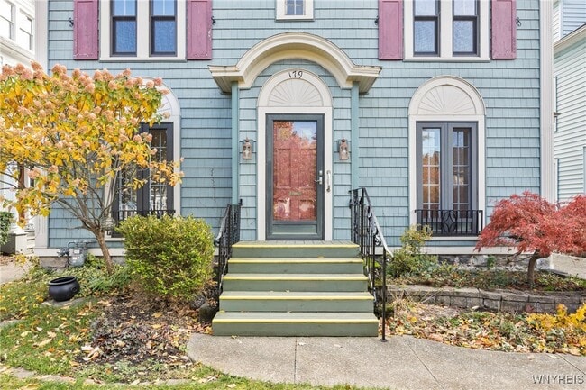 property at 179 Admiral Rd