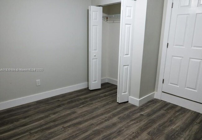 551 NW 2nd St in Florida City, FL - Building Photo - Building Photo