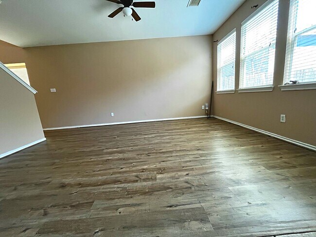 16535 Beckland Ln in Houston, TX - Building Photo - Building Photo