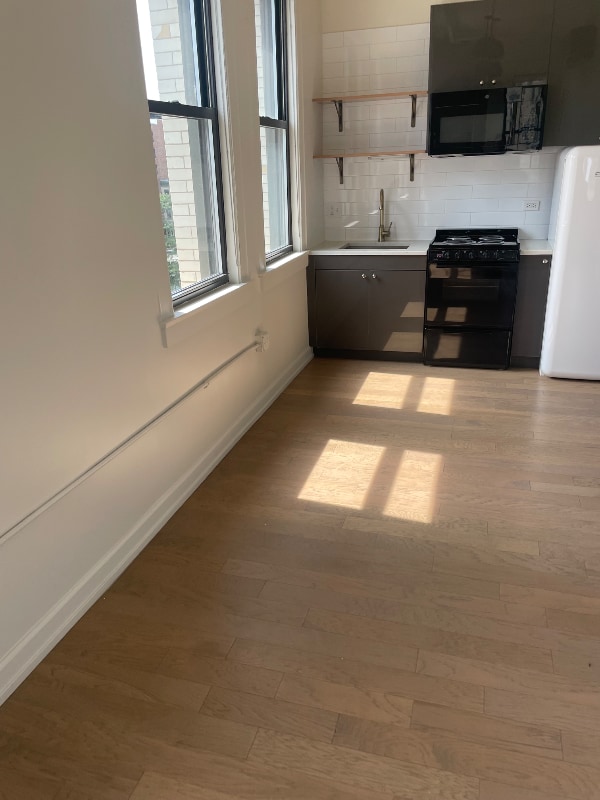 117 N Clark St in Chicago, IL - Building Photo - Building Photo